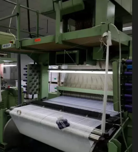 Tag Treo Tem Nhãn May Mặc – Giải Pháp Nhận Diện Thương Hiệu Hiệu Quả Cho Doanh Nghiệp Thời Trang