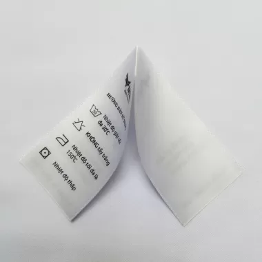 TEM NHÃN VẢI – IN LỤA (SILK PRINTING)