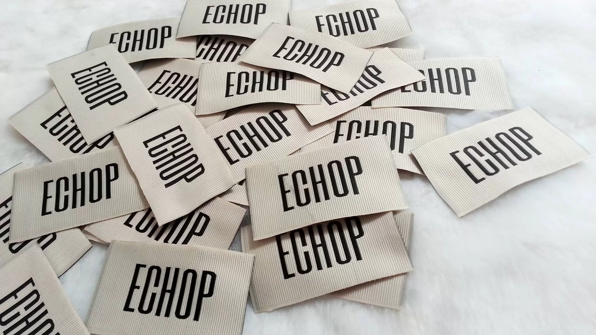 TOÀN VIỆT ẤN LABEL